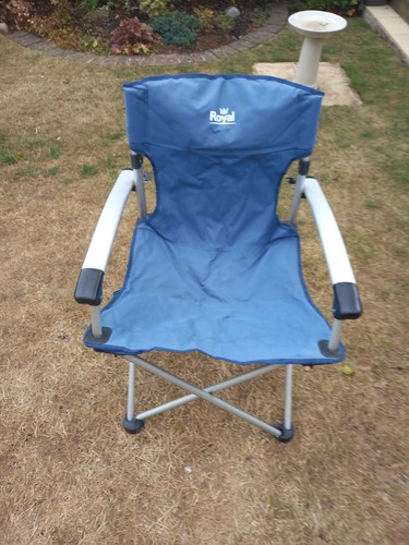 Two voyager camping chairs - voyager,